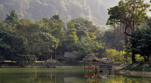 Cuc Phuong lake