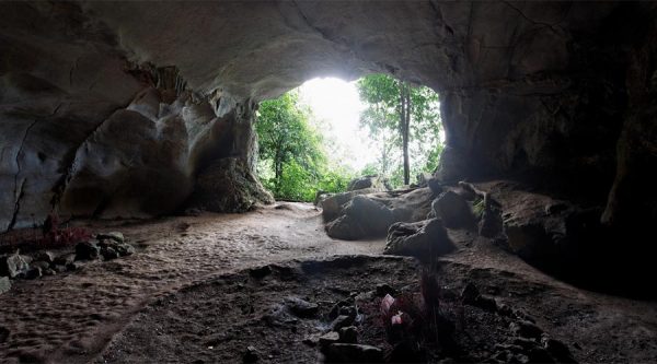 Cuc Phuong prehistoric cave