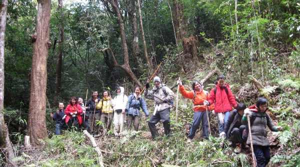 Group Fansipan trekking