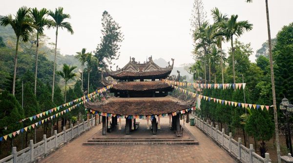 inside Thien Tru pagoda