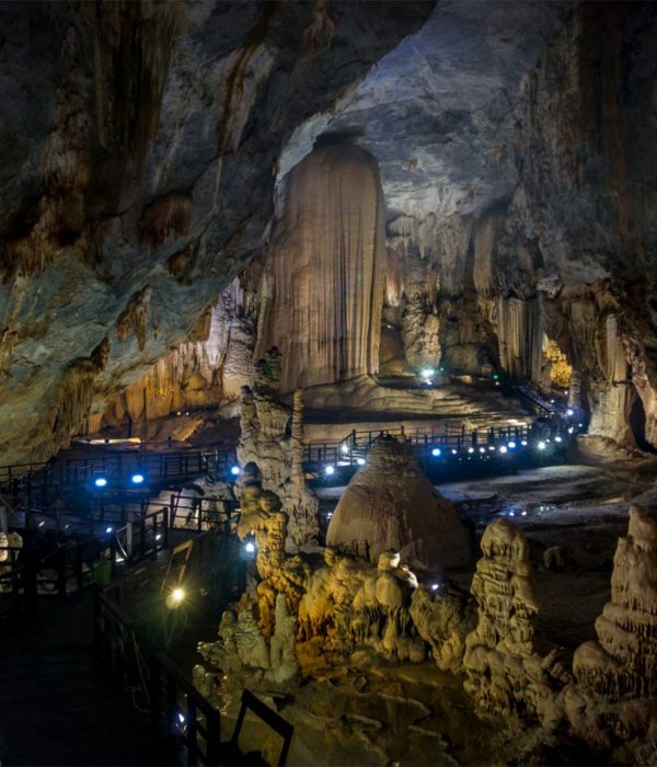 Paradise cave tour