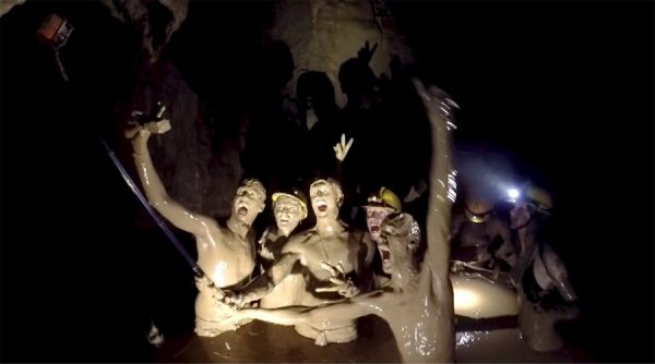 Phong Nha Dark Cave