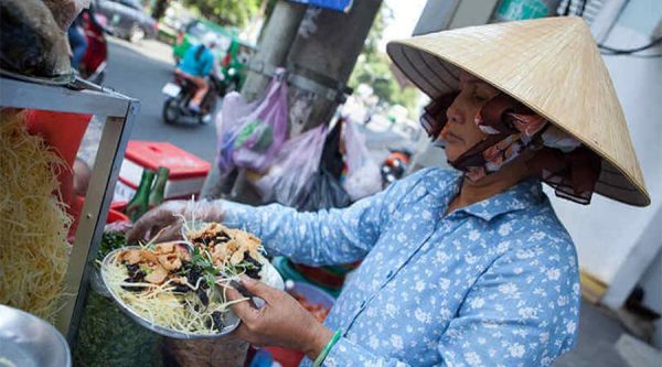 street food vendor in Saigon