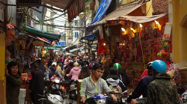 streets of Old Quarter Hanoi