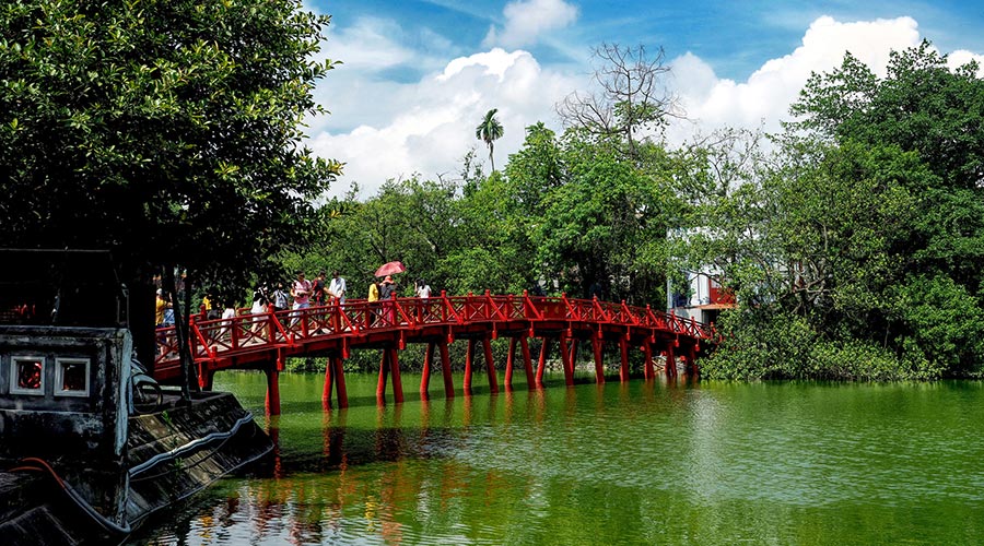 Hanoi Huc Bridge