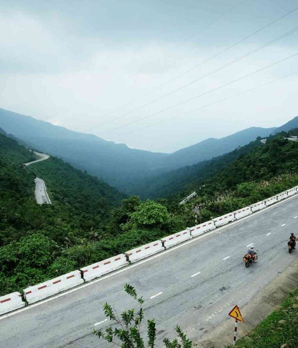 Hai Van pass by Easy Rider tour from Hoi An